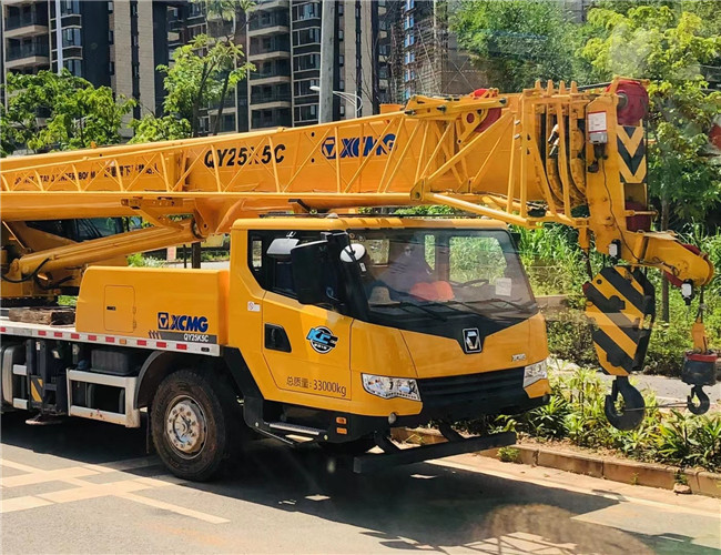 南京市大件设备吊装租赁吊车